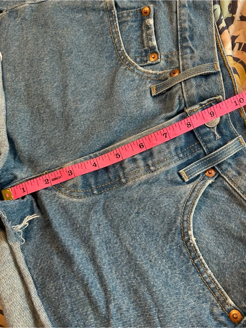 Levis 501 Denim Shorts Medium Blue Wash Womens 24 High Rise